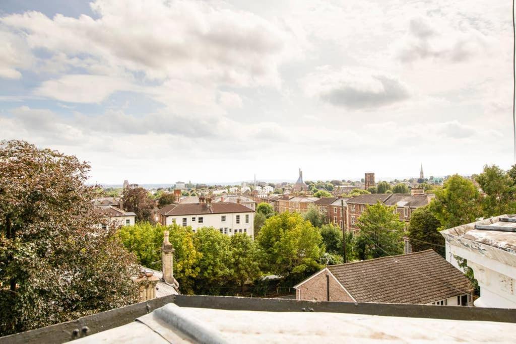 Apartamento Clifton Spacious 3 Bed & Parking - Simplycheckin